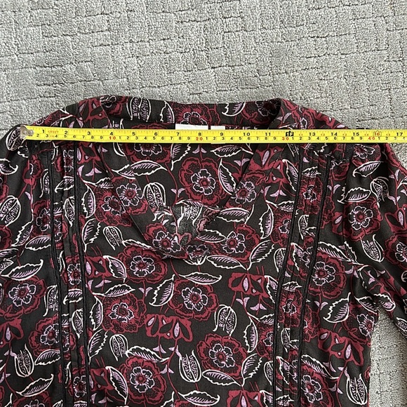 HINGE blouse, size Small, black with burgundy, lavender, and cream print - Picture 8 of 12